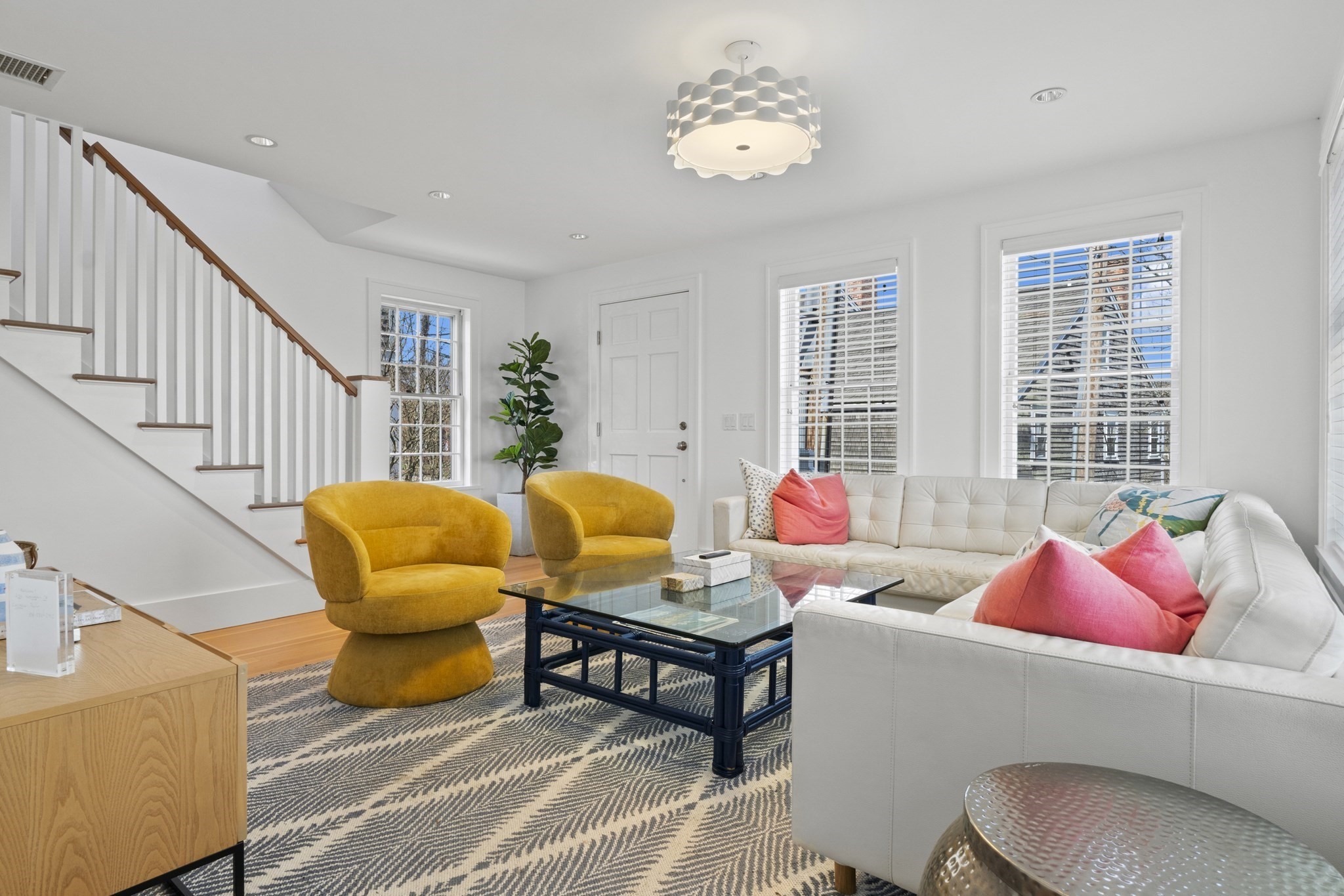 25 Washington Street Property Photo 3