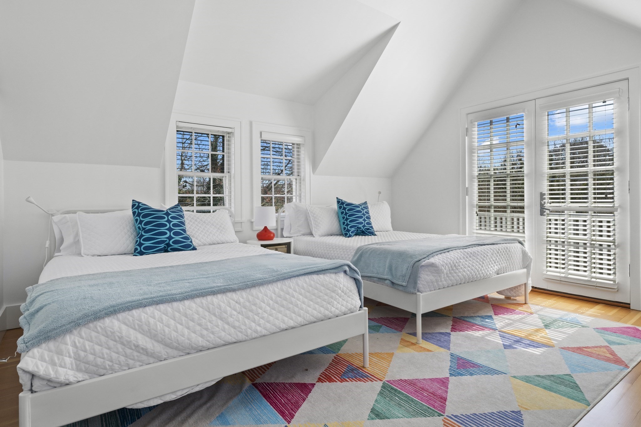 25 Washington Street Property Photo 8