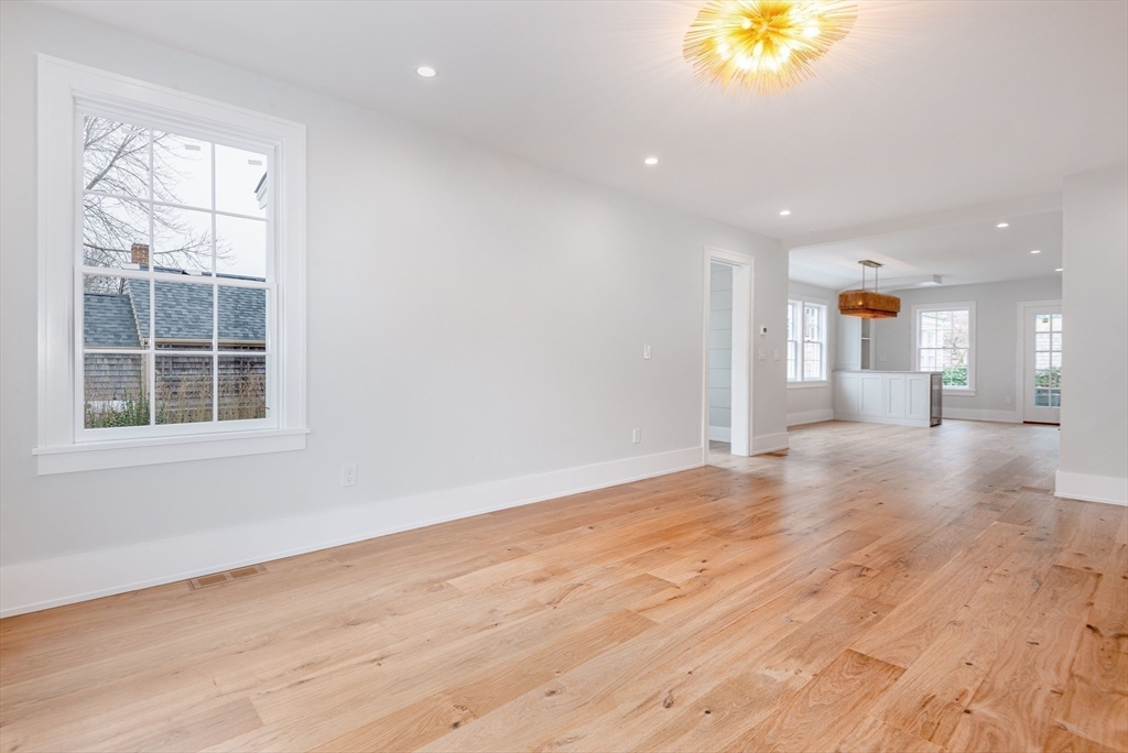 10 York Property Photo 32