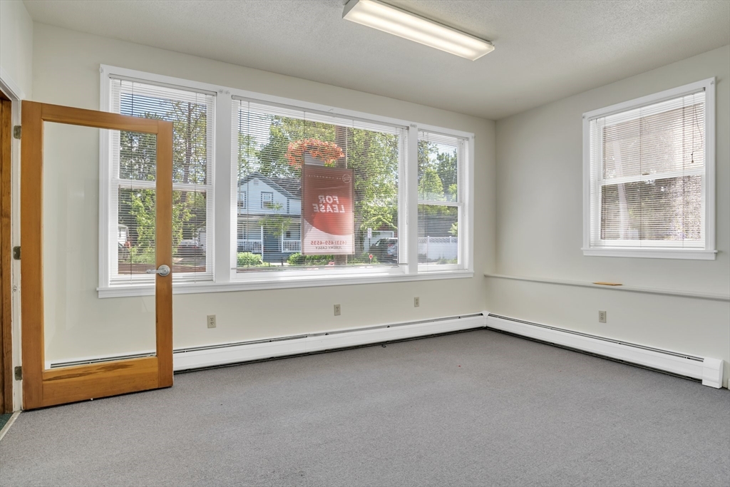 123 Hawley St Property Photo 10