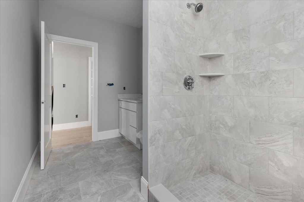 35 Shuttleworth Property Photo 16