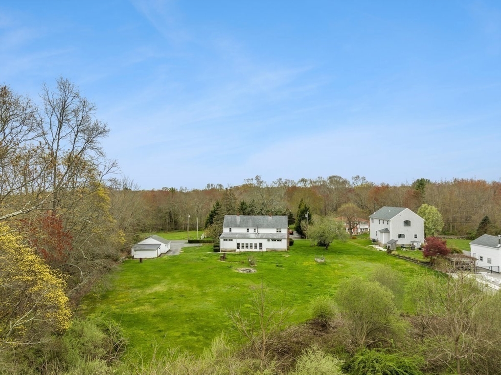 163 Baker Rd W Property Photo 5