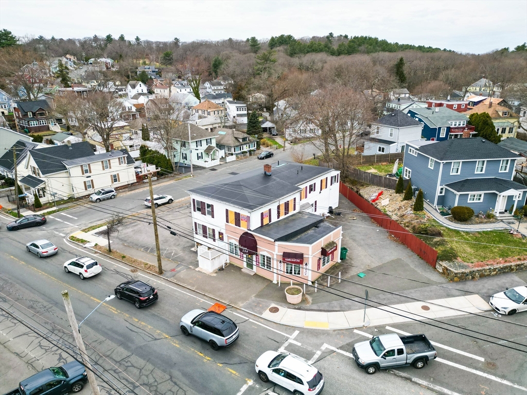 232-234 Lynnfield St Property Photo 1