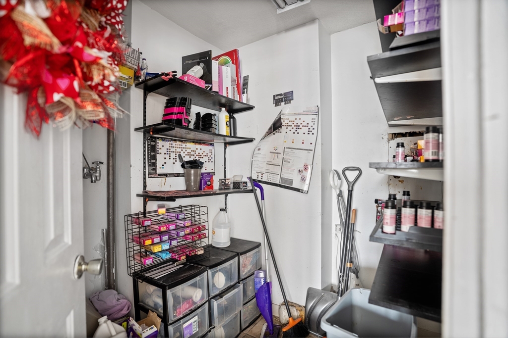 232-234 Lynnfield St Property Photo 18