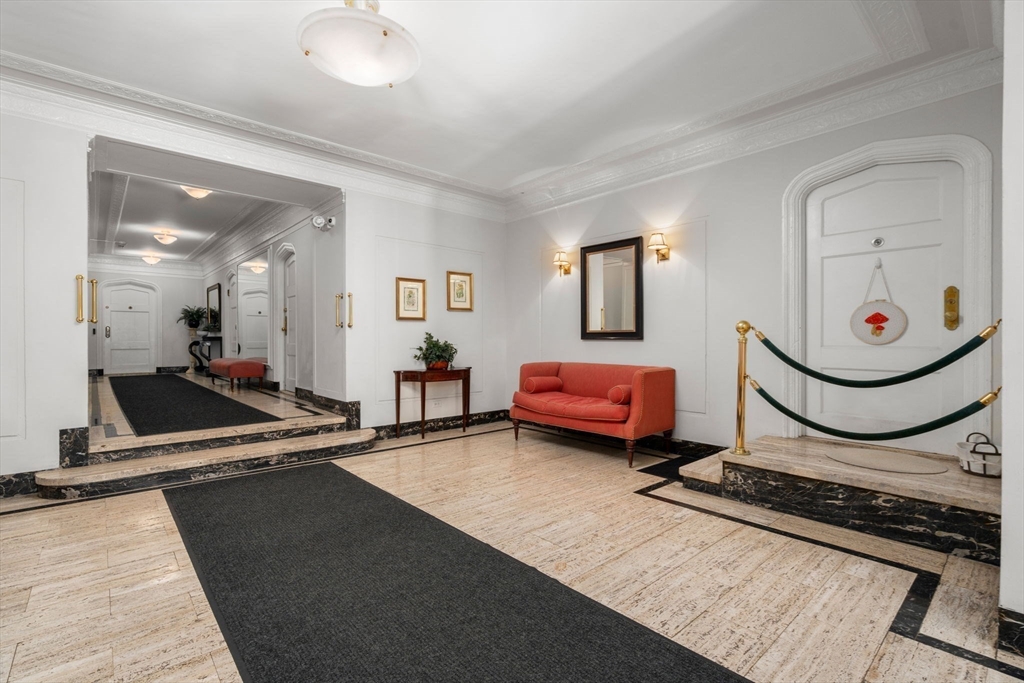 250 Beacon St # 8 Property Photo 4