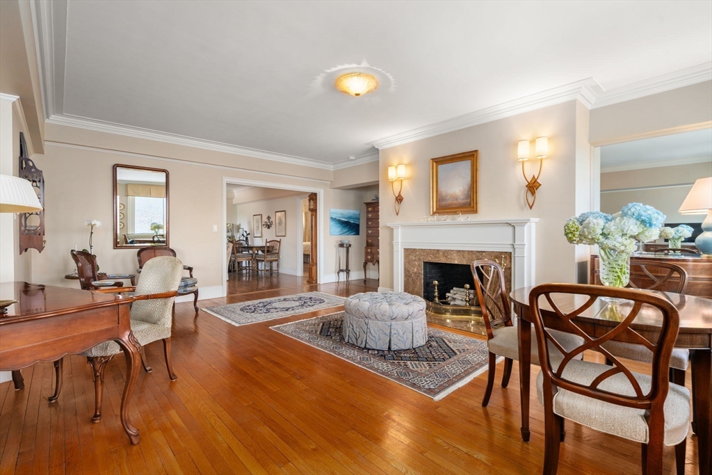 250 Beacon St # 8 Property Photo 11