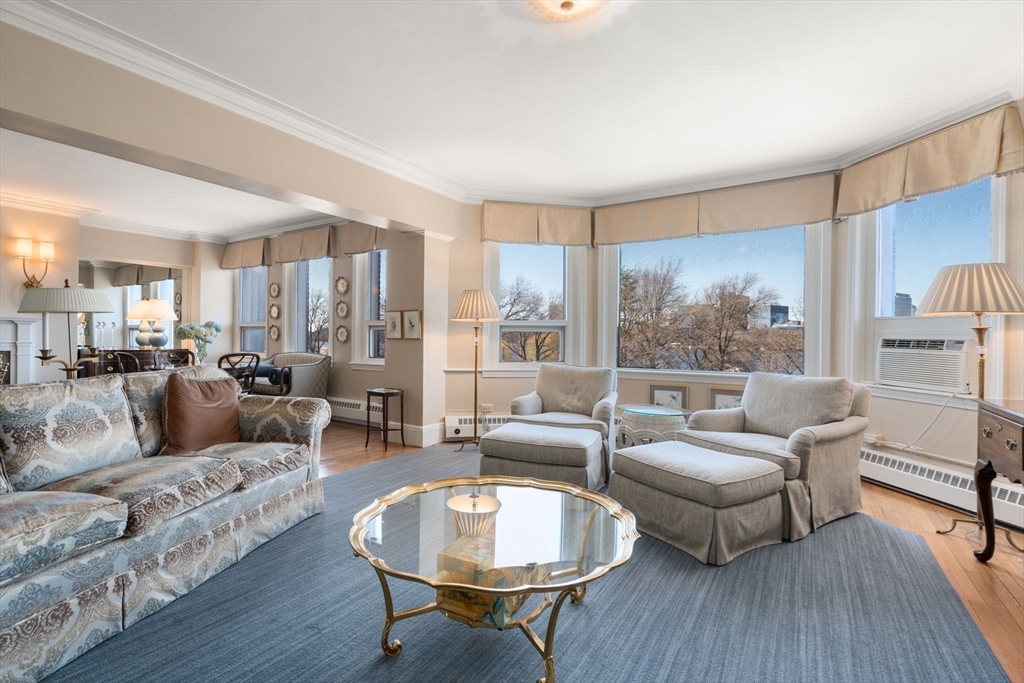 250 Beacon St # 8 Property Photo 13