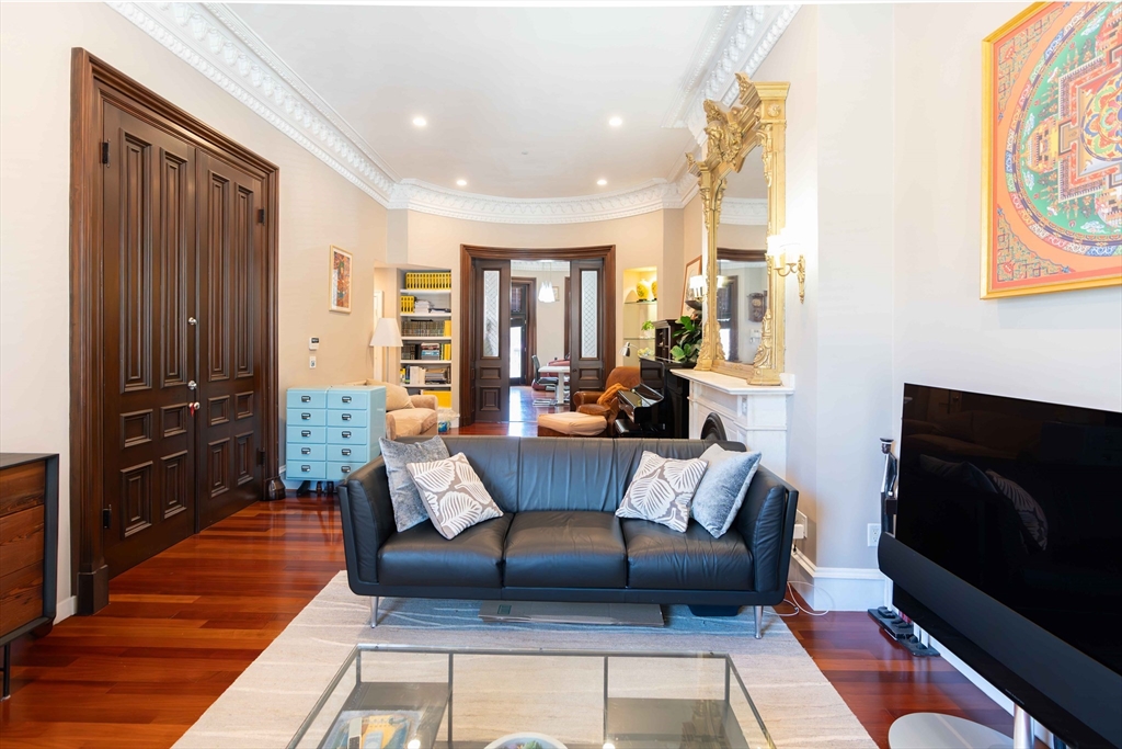 600 Tremont St # 2 Property Photo 1