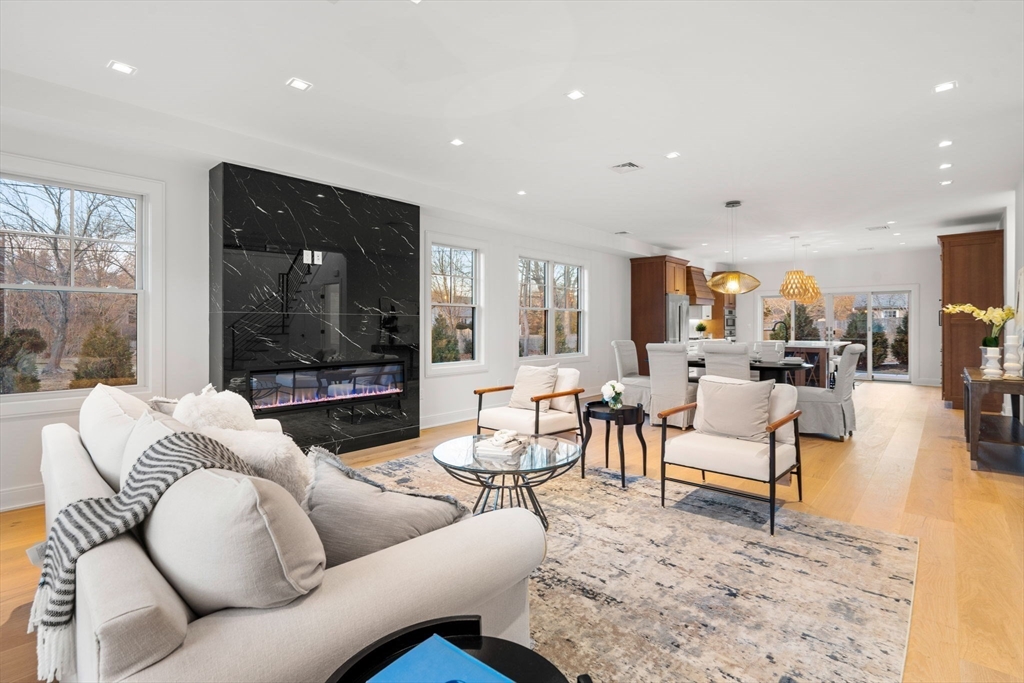6 Orchard Road # A Property Photo 11