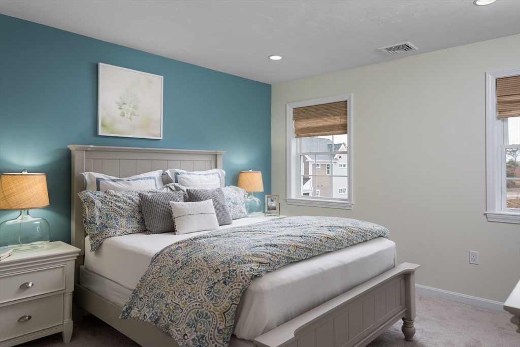 79 Miter Dr # 2 Property Photo 10