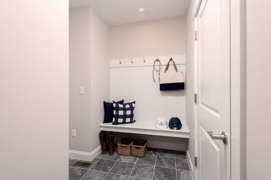 79 Miter Dr # 2 Property Photo 12