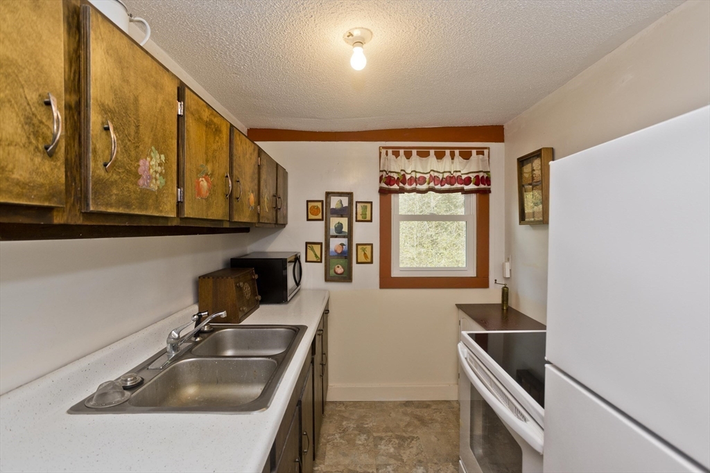 57 Fiddlehead Ln Property Photo 6