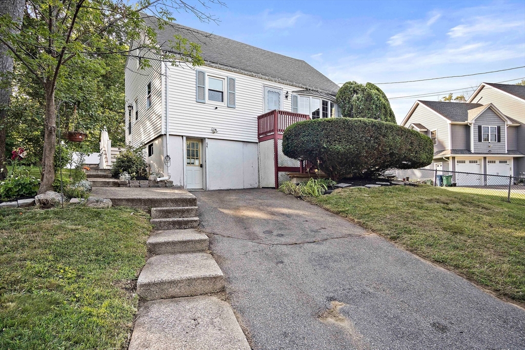 64 Pinedale Ave. Property Photo 1
