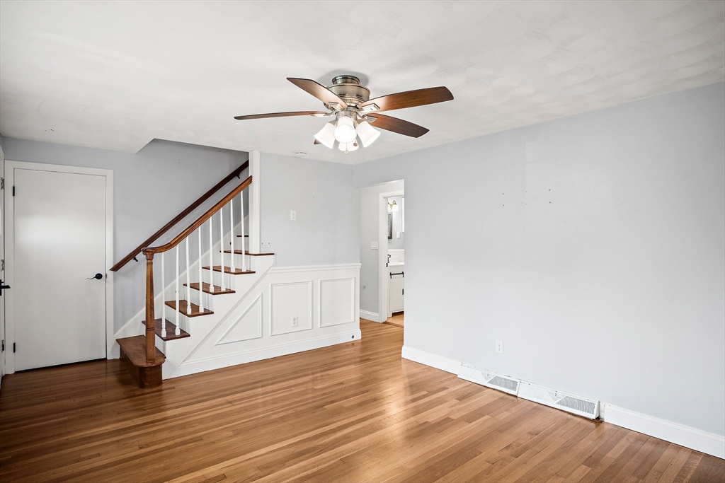 64 Pinedale Ave. Property Photo 5