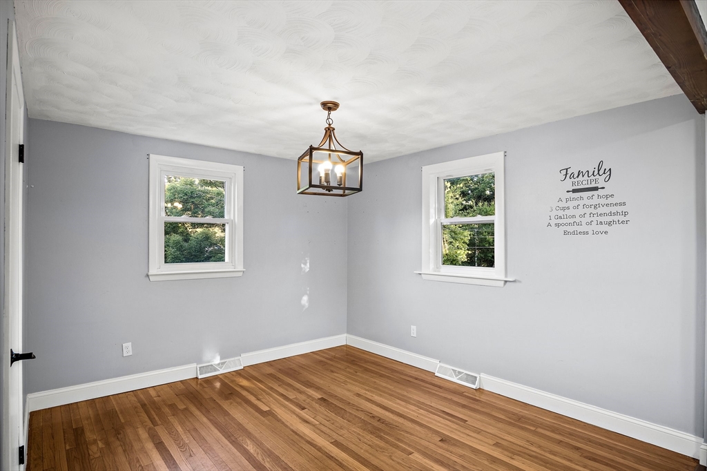 64 Pinedale Ave. Property Photo 13