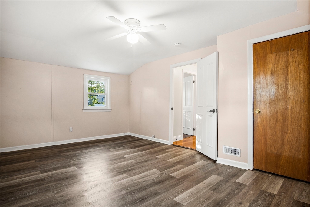 64 Pinedale Ave. Property Photo 23