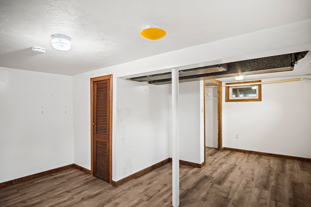 64 Pinedale Ave. Property Photo 31