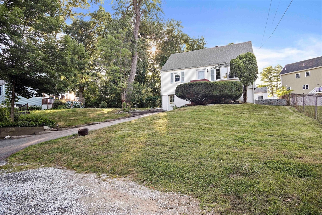 64 Pinedale Ave. Property Photo 39