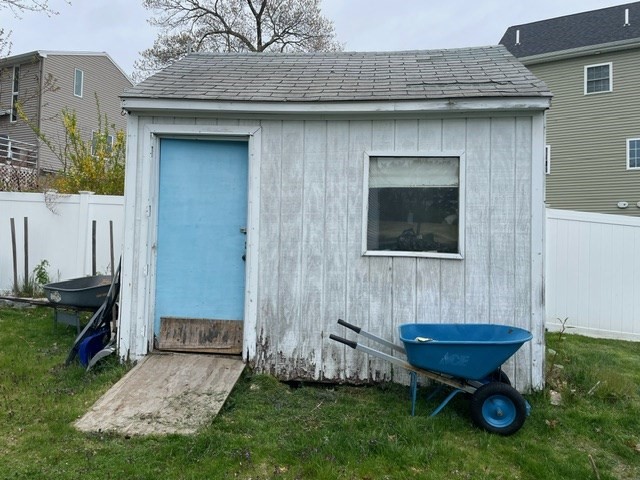 64 Pinedale Ave. Property Photo 42