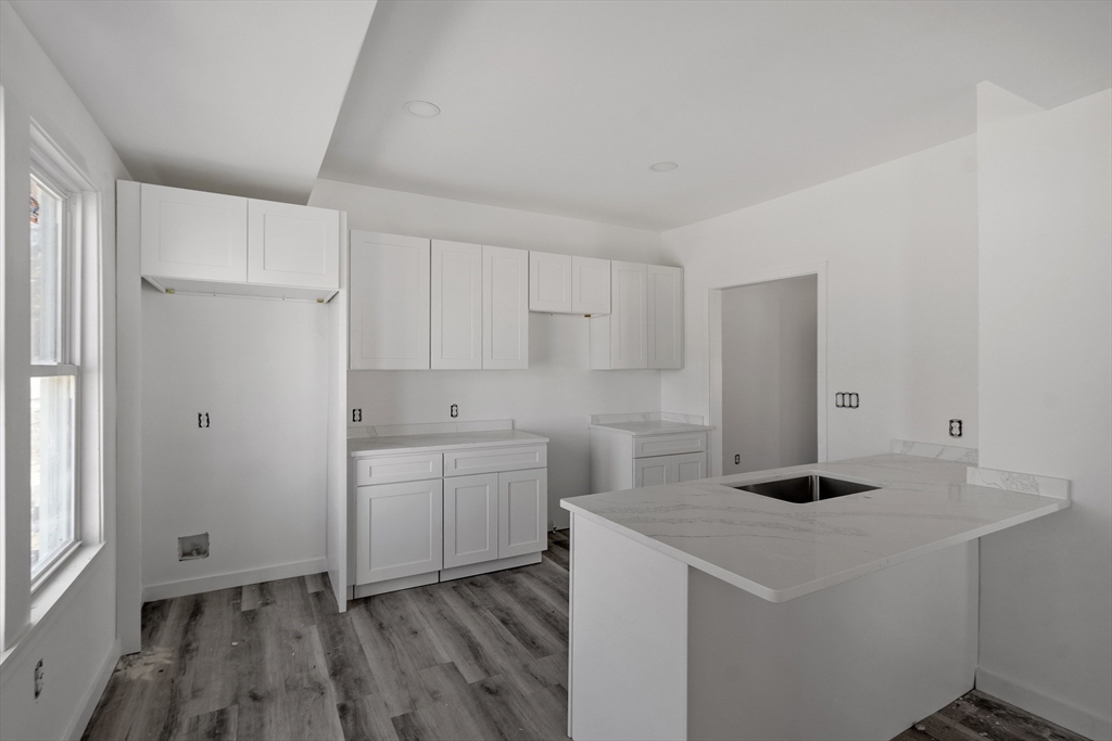 50 Frankfort Street # 17 Property Photo 6