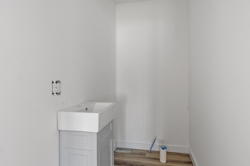 50 Frankfort Street # 17 Property Photo 16