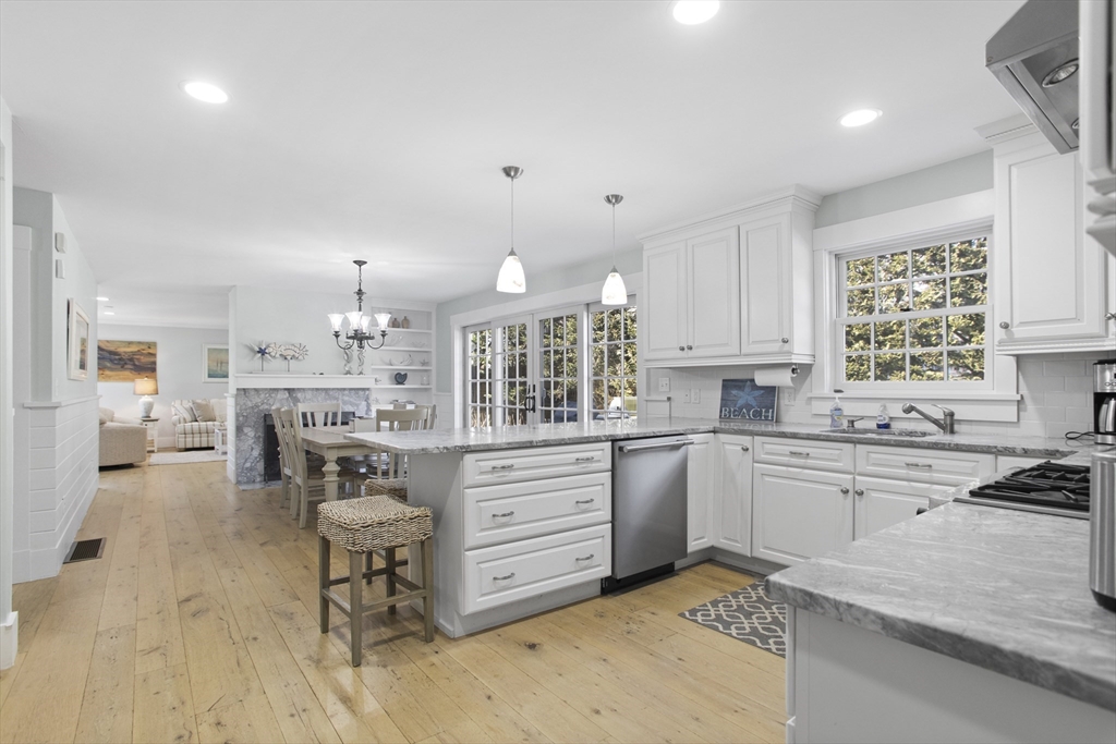 47a West Chester Street Property Photo 4