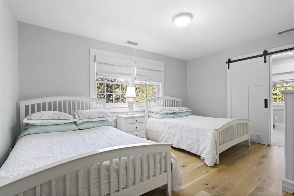 47a West Chester Street Property Photo 16