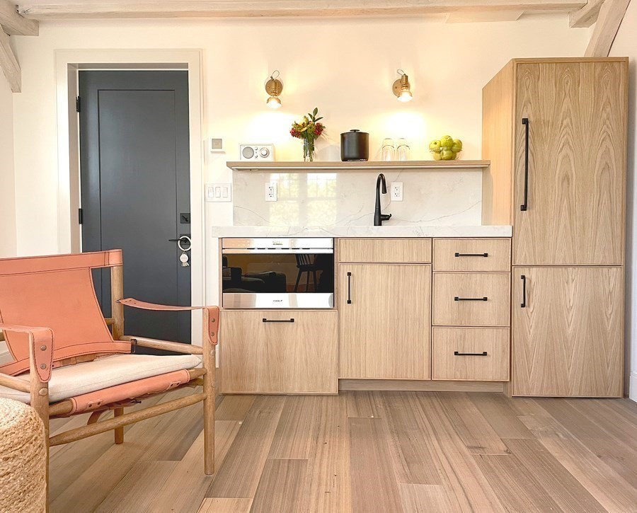 6 N Beach Street Property Photo 10
