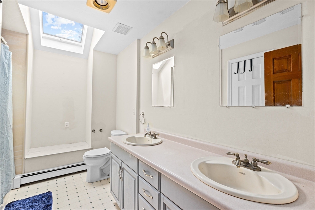 62 Wall Street Property Photo 28
