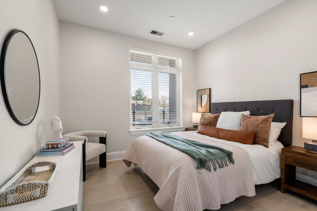 95 Fawcett # 309 Property Photo 15