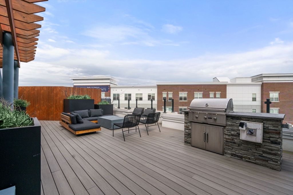 95 Fawcett # 309 Property Photo 38