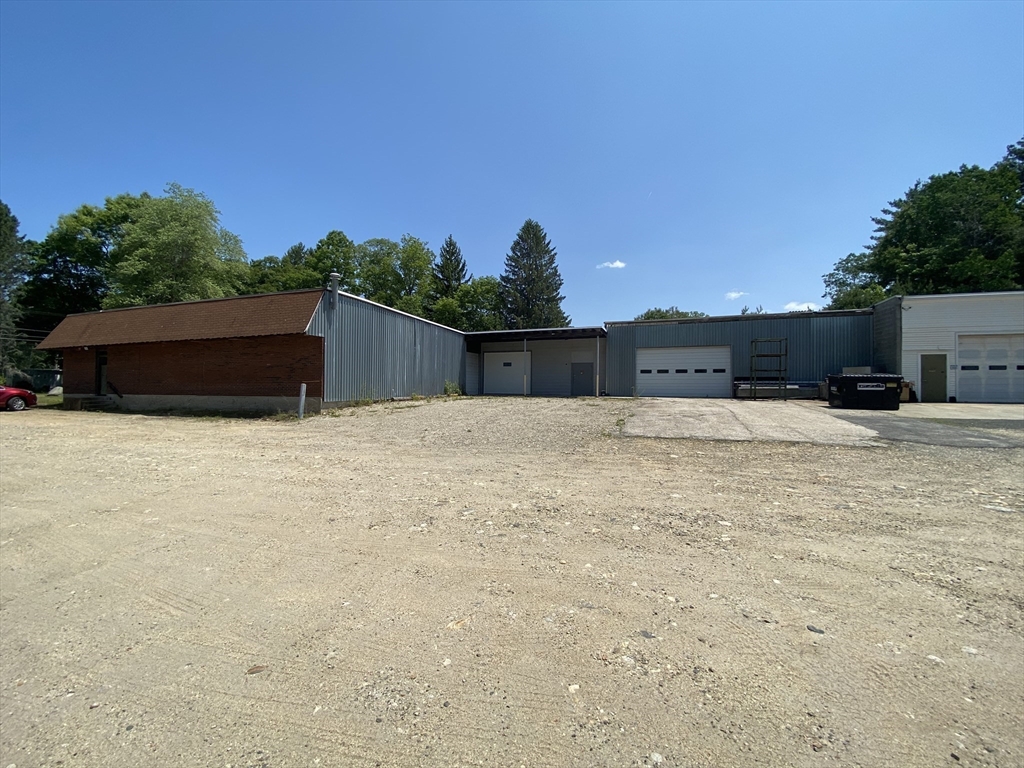 26 Crescent St Property Photo 1