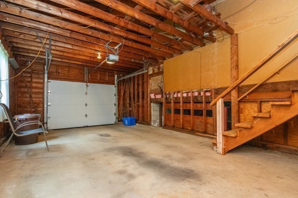 120 Spring St Property Photo 38