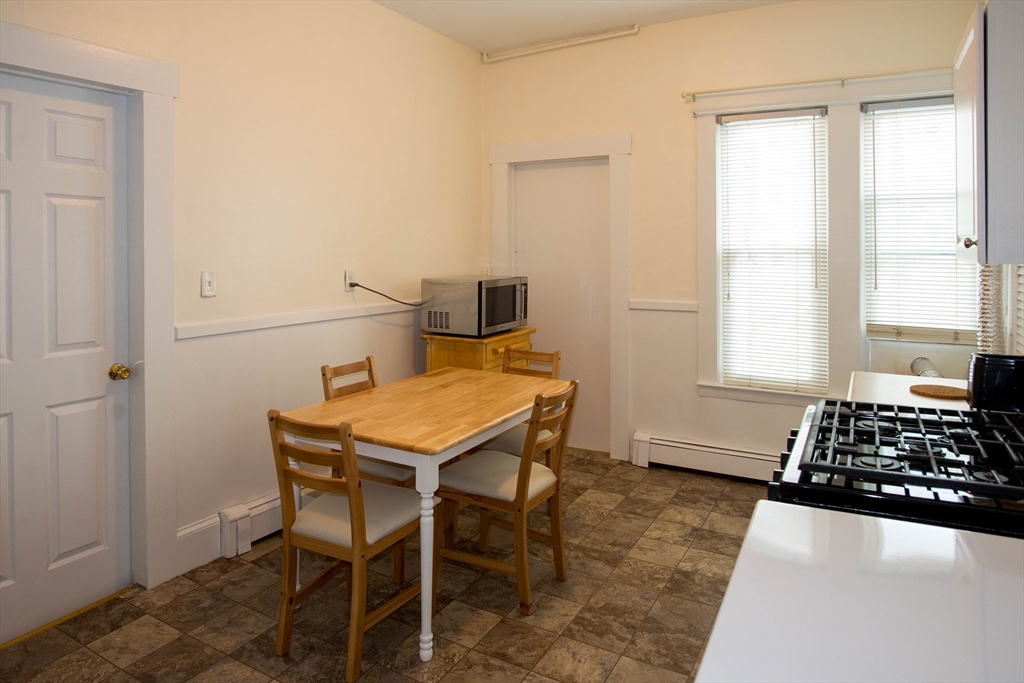 42 Everett # 1 Property Photo 10