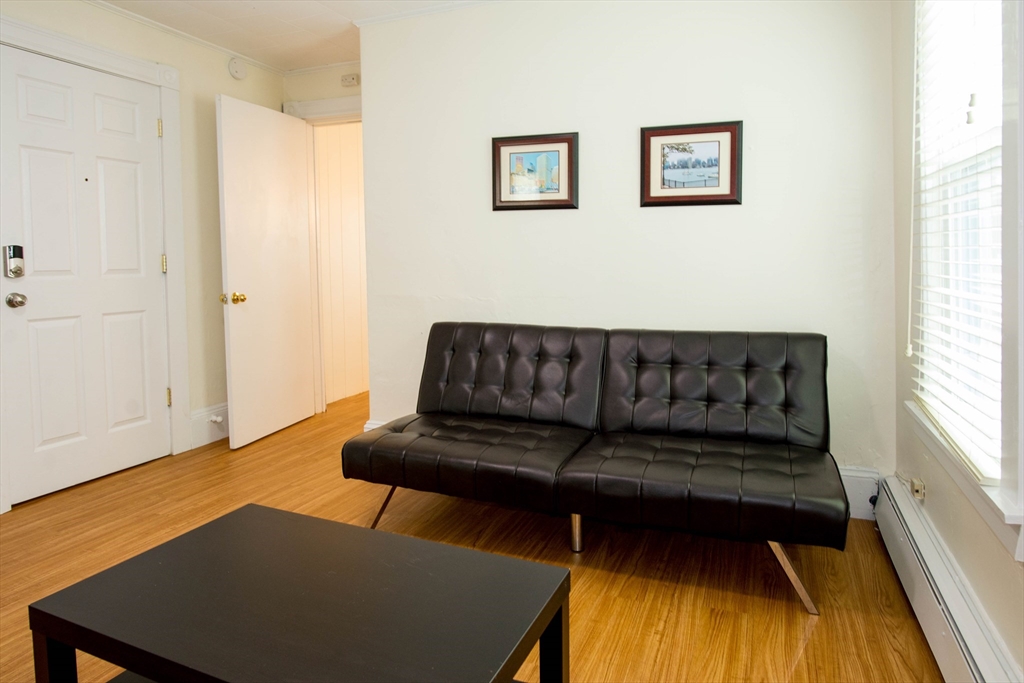42 Everett # 1 Property Photo 14