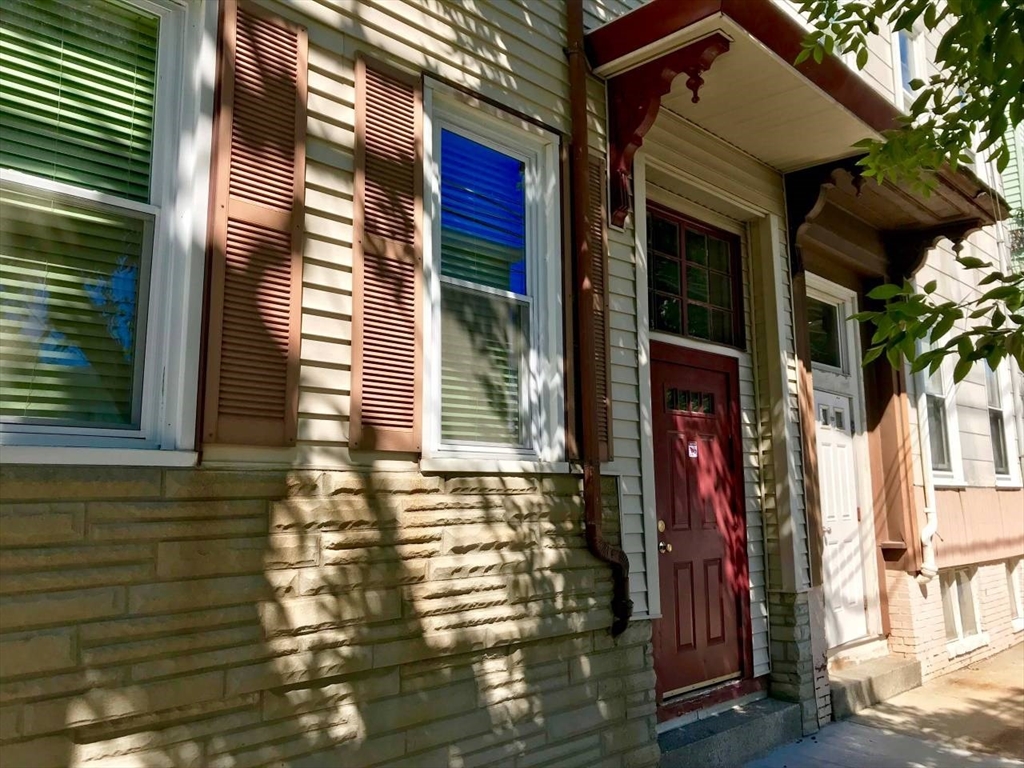 42 Everett # 1 Property Photo 15