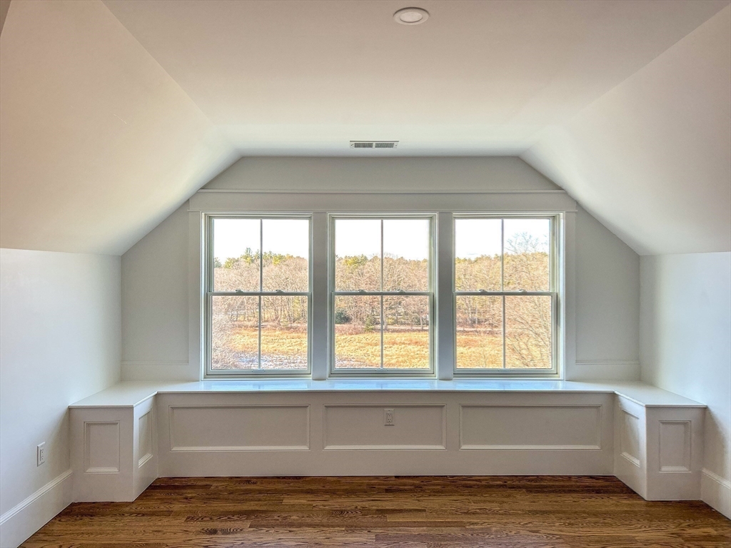 19 Conant Rd Property Photo 24
