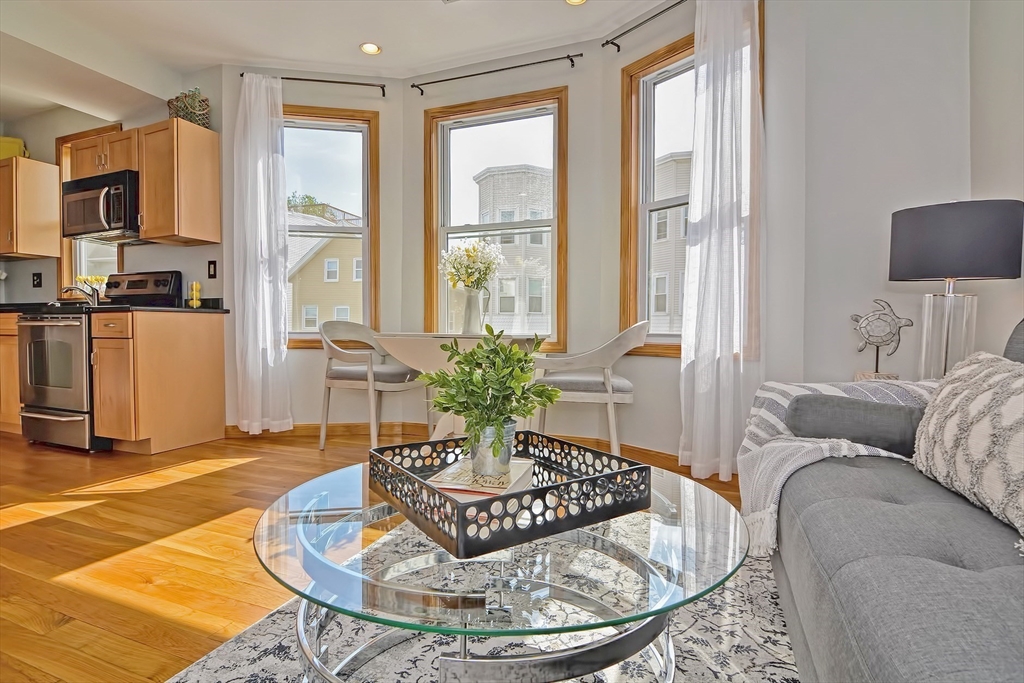 609-611 Dorchester Ave # R1 Property Photo 3