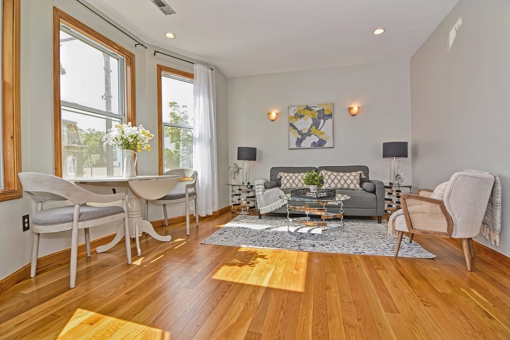609-611 Dorchester Ave # R1 Property Photo 4