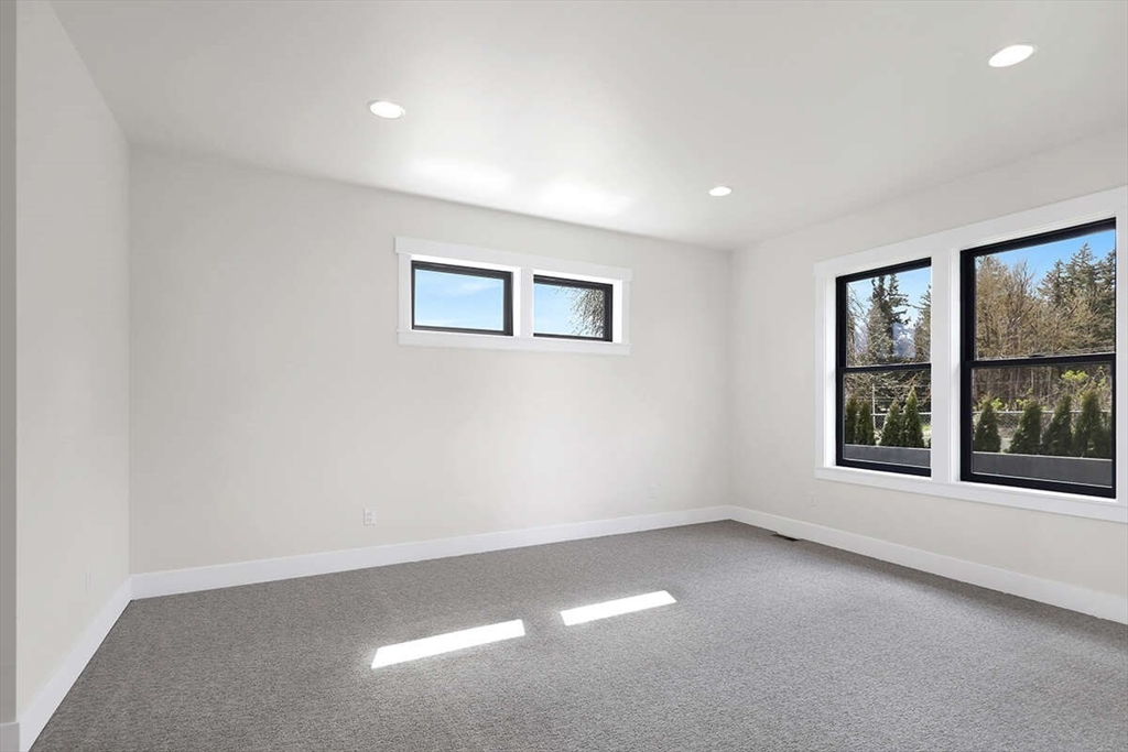 181 Ash Street Property Photo 16