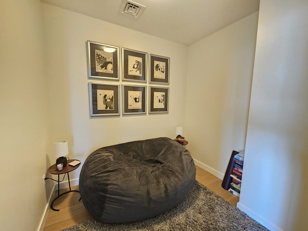 188 Brookline Avenue # 20j Property Photo 8