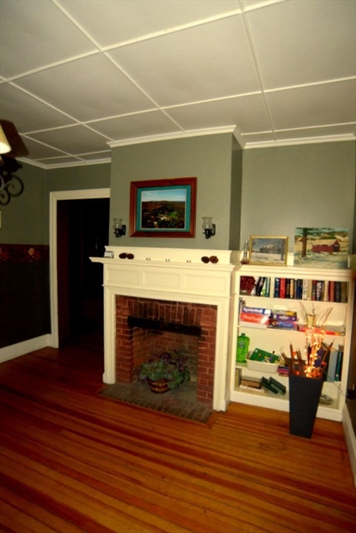885 Washington Mt. Rd. Property Photo 4