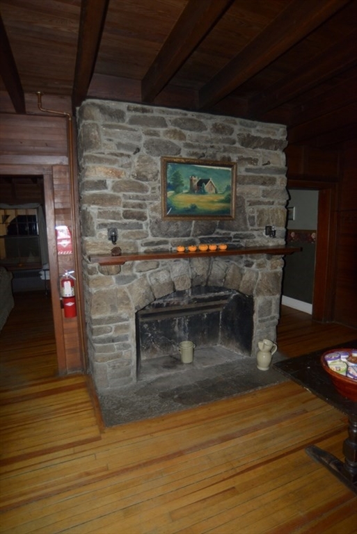 885 Washington Mt. Rd. Property Photo 5