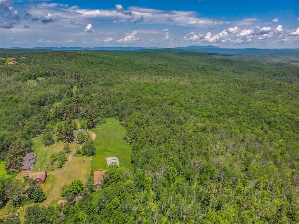 885 Washington Mt. Rd. Property Photo 39