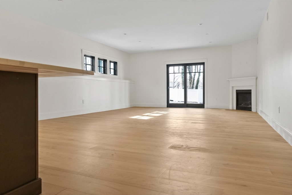 134 Court St # 18 Property Photo 13