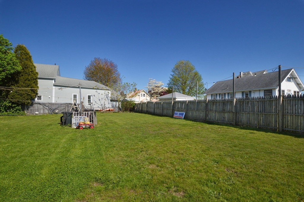 294 Rockdale Ave Property Photo 8