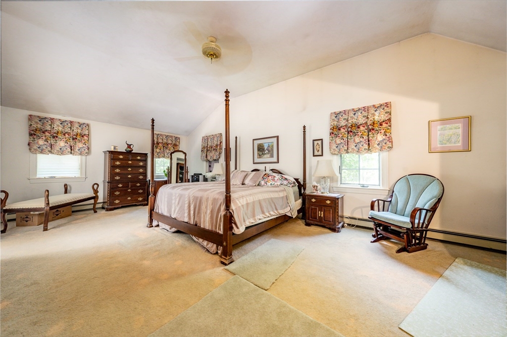 2 Marie Ln Property Photo 14
