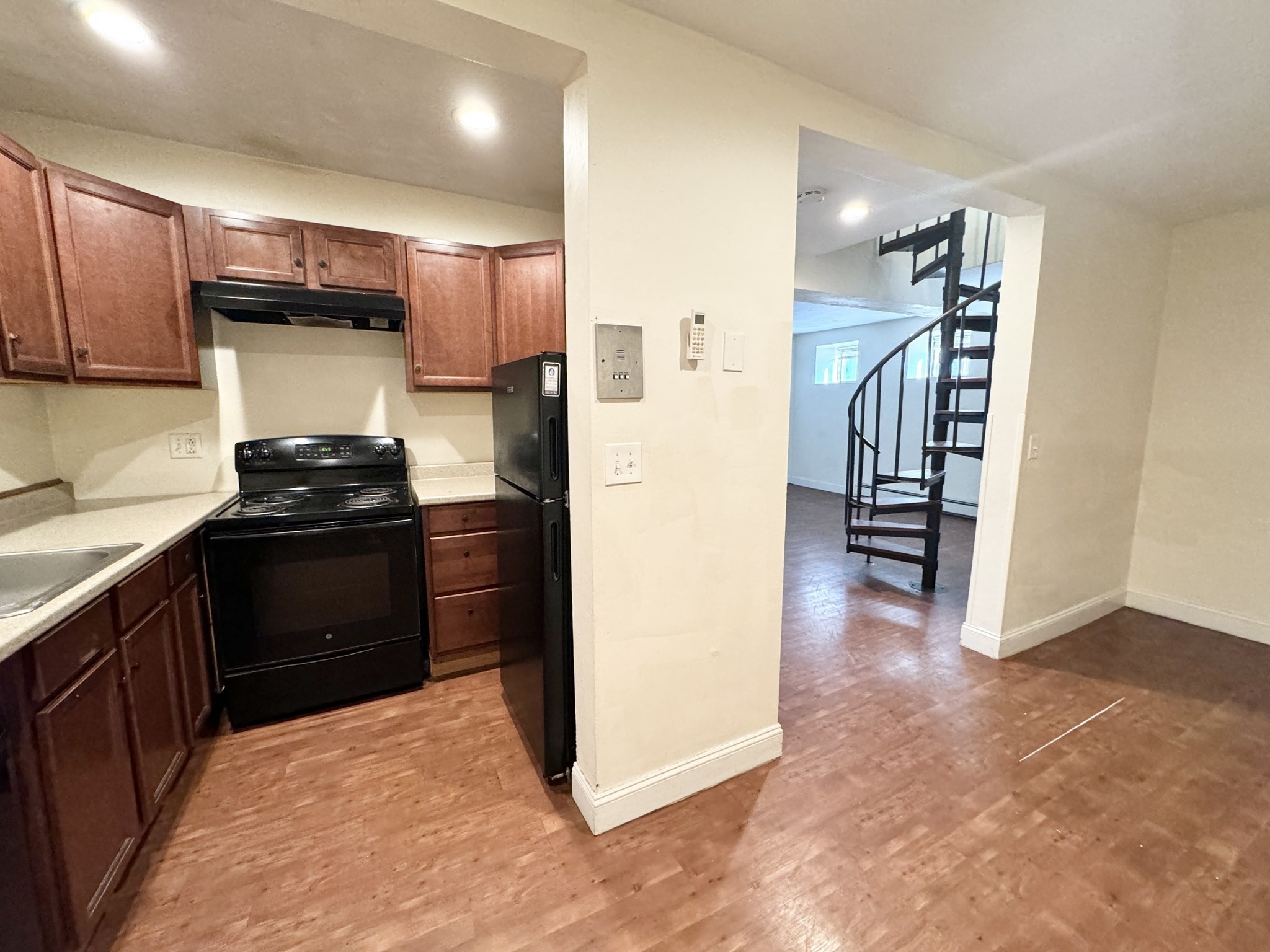 13 Ruggles # 1 Property Photo 2
