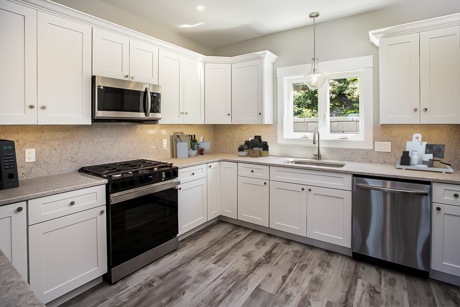 337 Danforth St. # 7 Property Photo 12