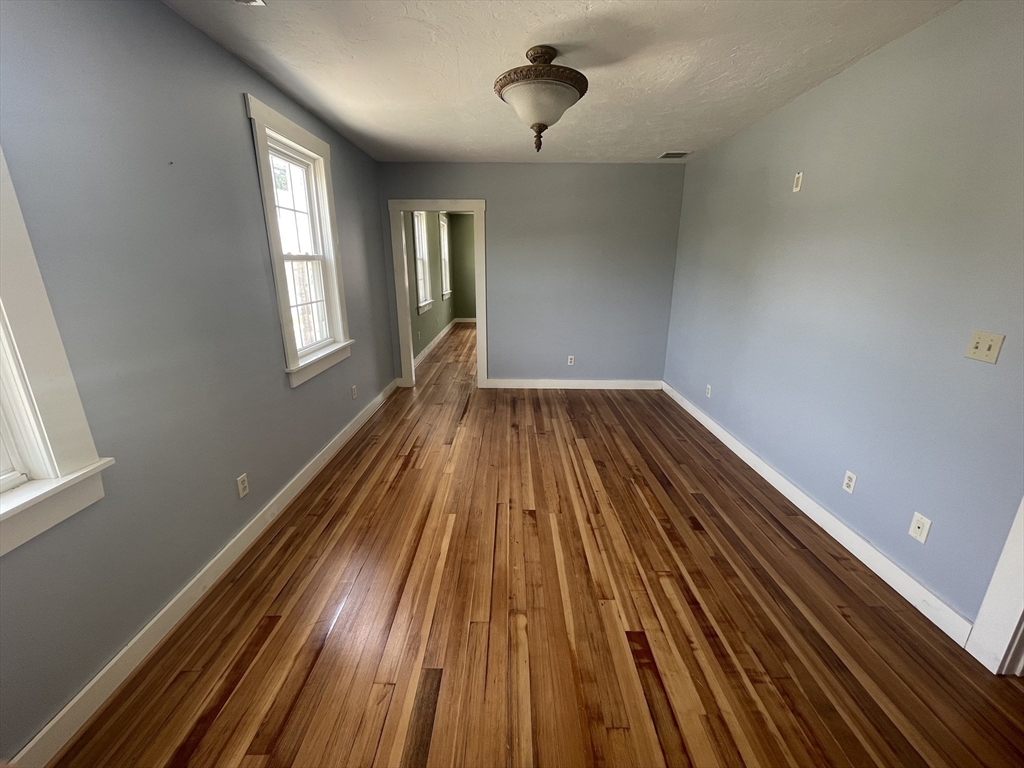 4 Church St Property Photo 24